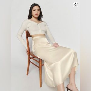 NWT [reformation] bea satin skirt in almond